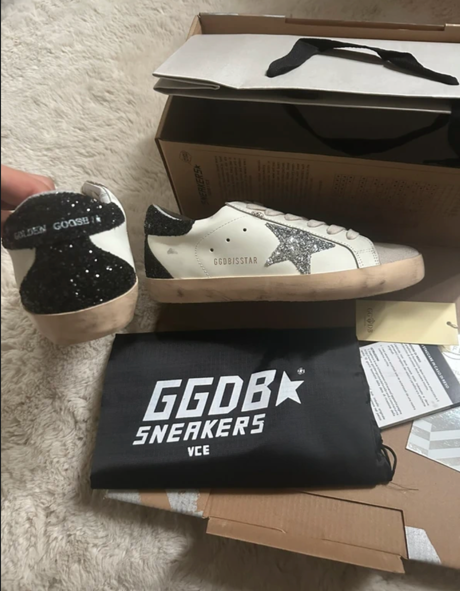 Inès R. ⭐️⭐️⭐️⭐️