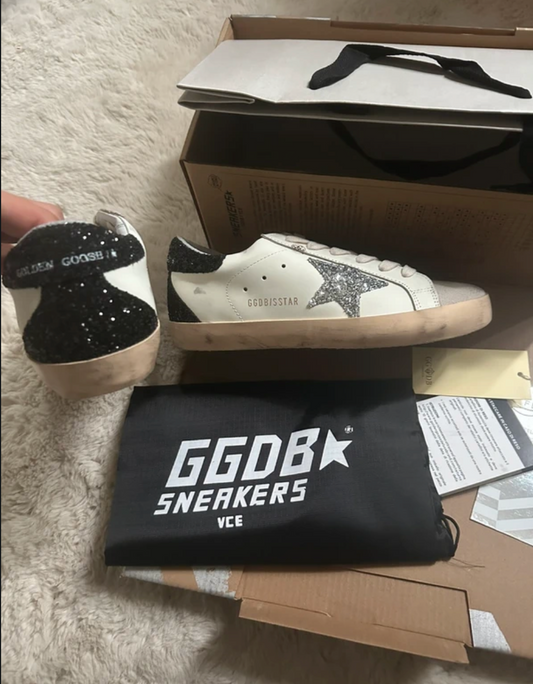 Inès R. ⭐️⭐️⭐️⭐️